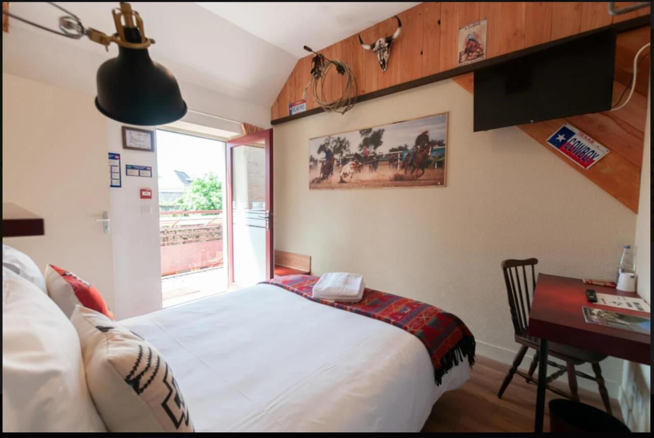 Hotel Le Ranch Brulon Exterior photo