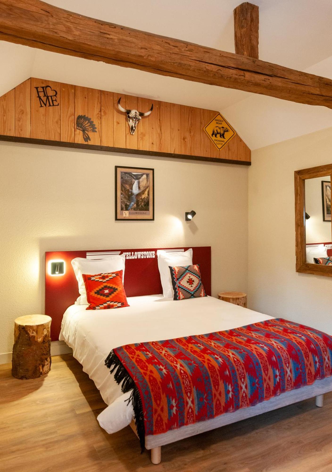 Hotel Le Ranch Brulon Exterior photo